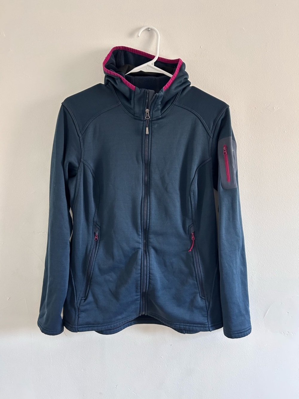 Arc'teryx fleece lined jacket hoodie